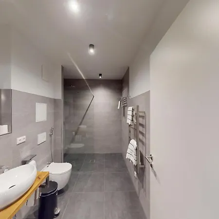 Apartment In With Wifi *